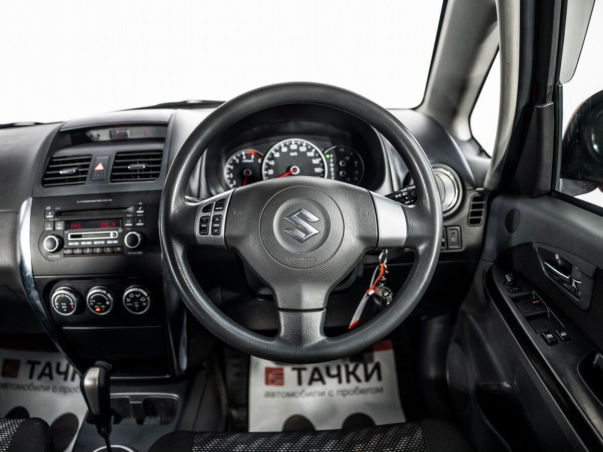 Suzuki SX4 2006 - фото автомобиля