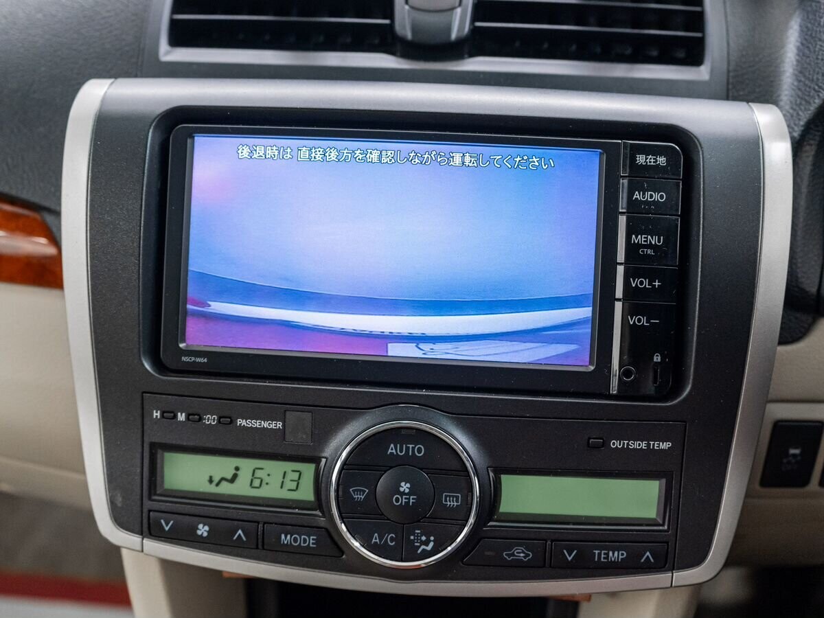 Toyota Premio 2014 - фото автомобиля