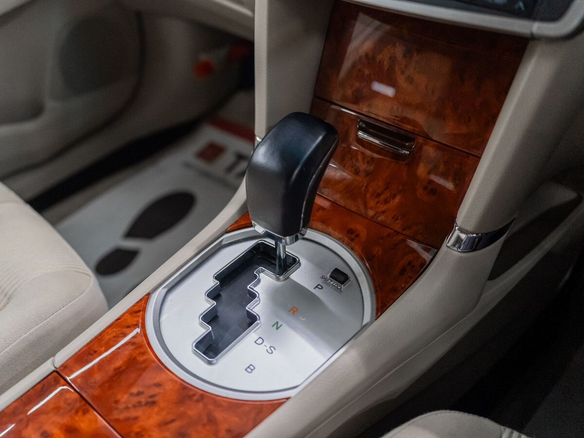 Toyota Premio 2014 - фото автомобиля