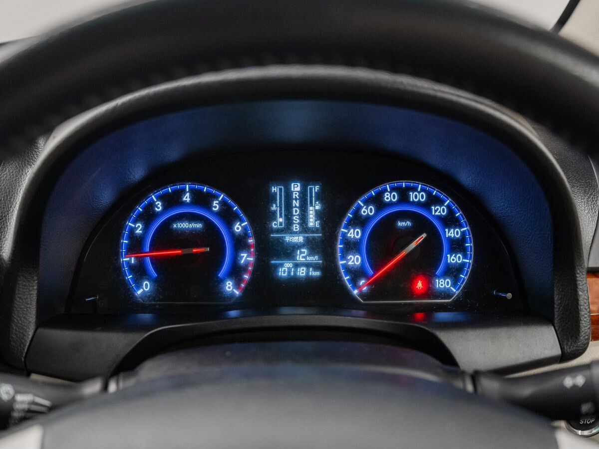 Toyota Premio 2014 - фото автомобиля