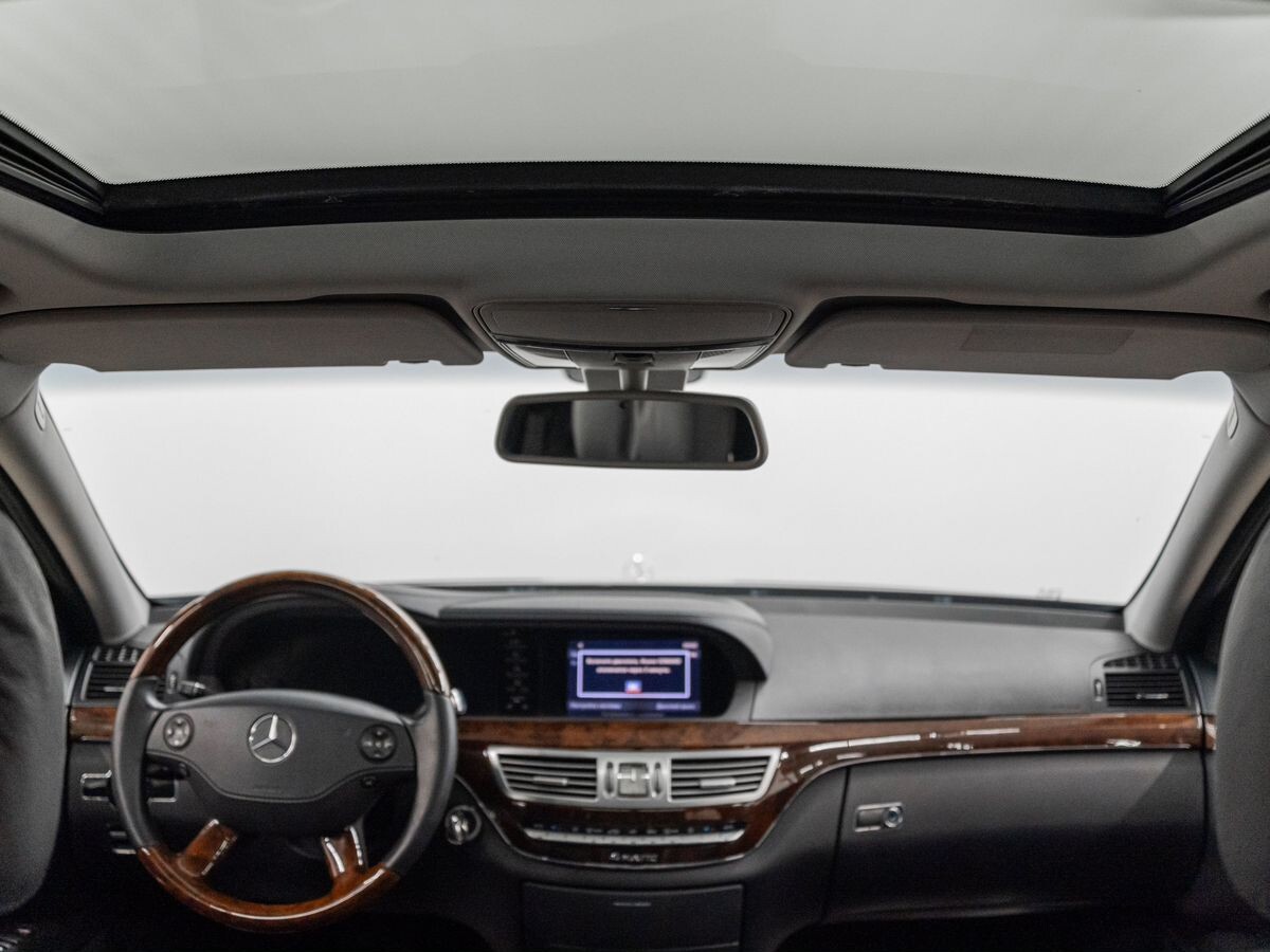 Mercedes-Benz S-Класс 2008 - фото автомобиля