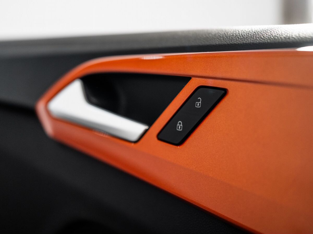 Volkswagen Taos 2021 - фото автомобиля