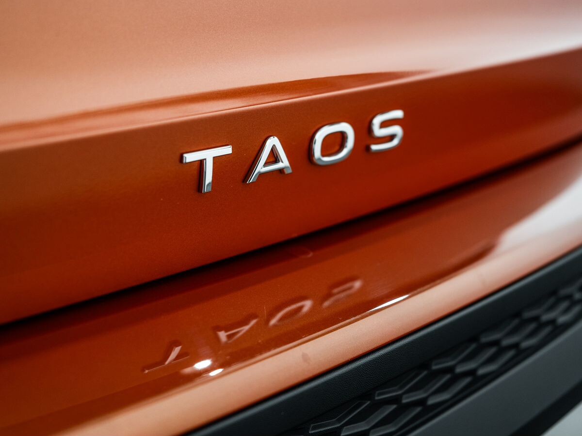 Volkswagen Taos 2021 - фото автомобиля