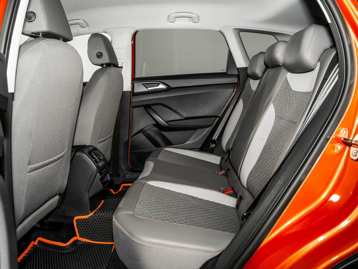 Volkswagen Taos 2021 - фото автомобиля