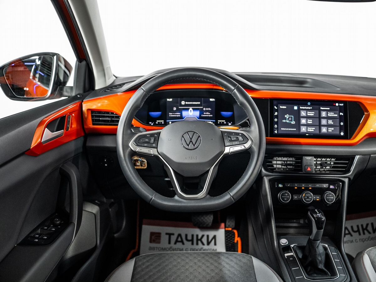 Volkswagen Taos 2021 - фото автомобиля