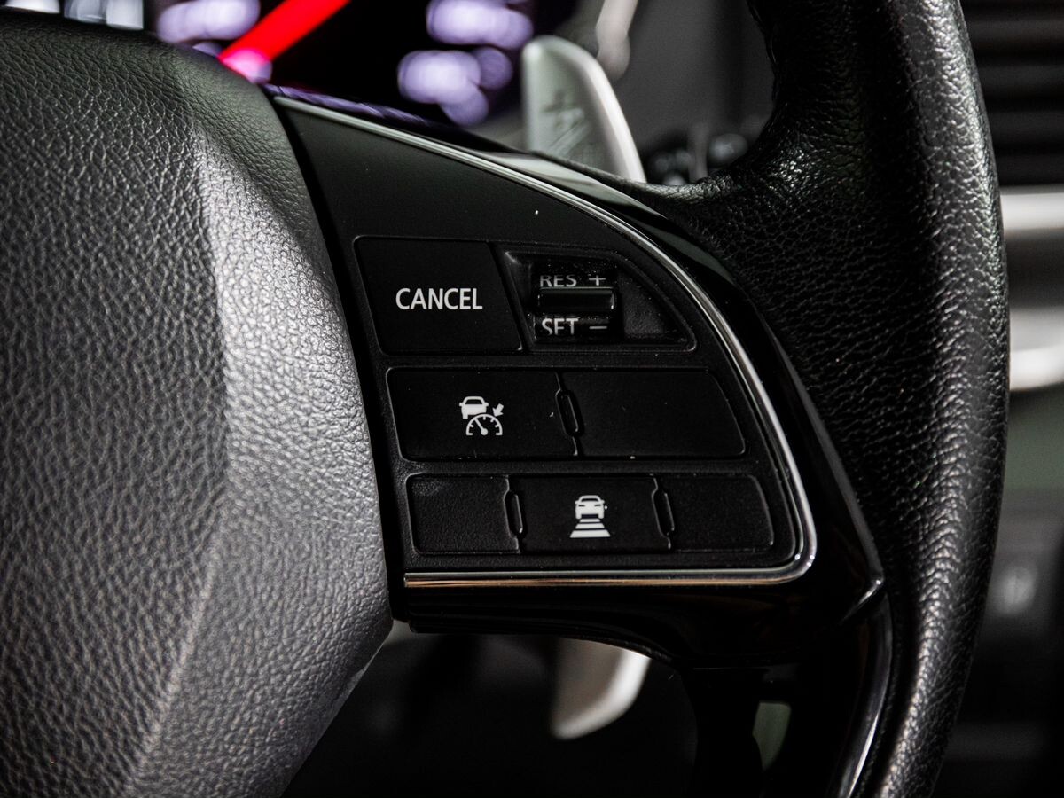 Mitsubishi Eclipse Cross 2018 - фото автомобиля