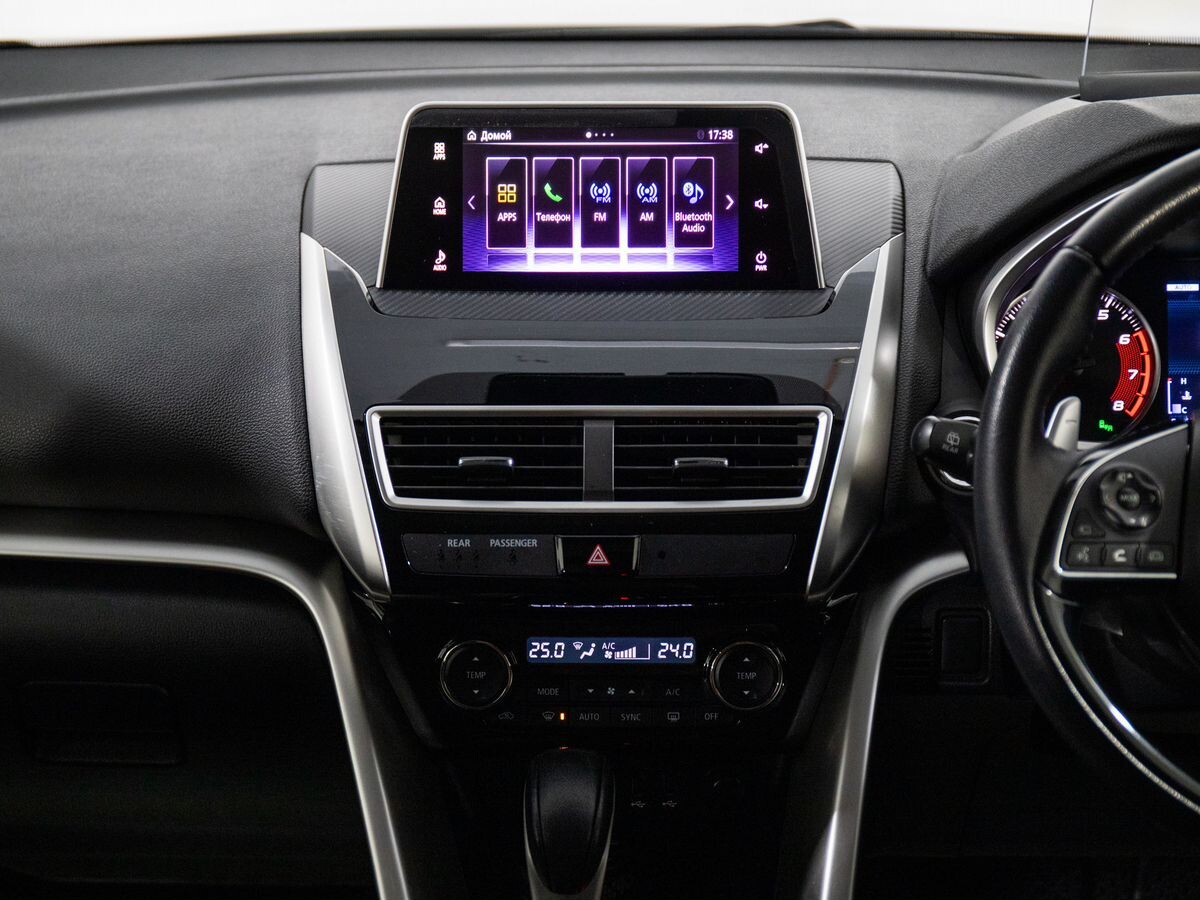 Mitsubishi Eclipse Cross 2018 - фото автомобиля