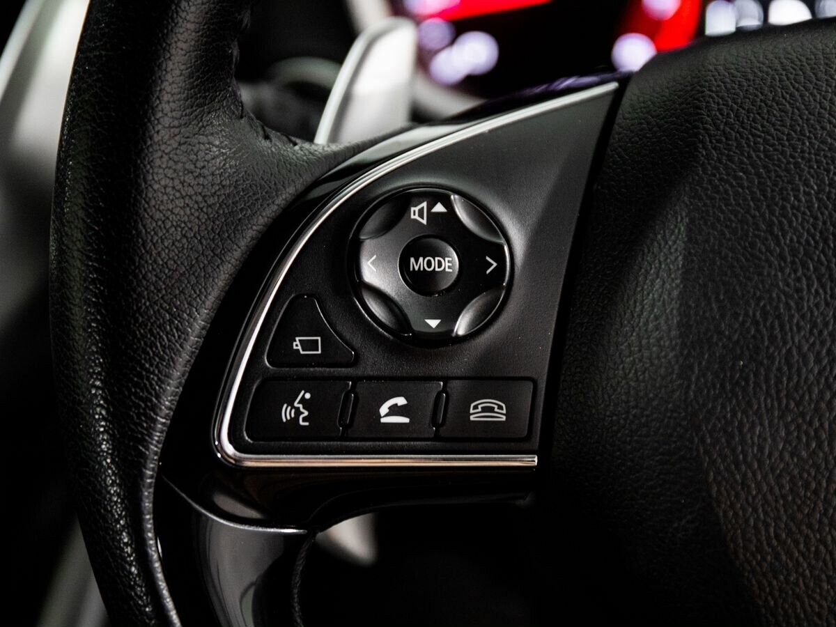 Mitsubishi Eclipse Cross 2018 - фото автомобиля