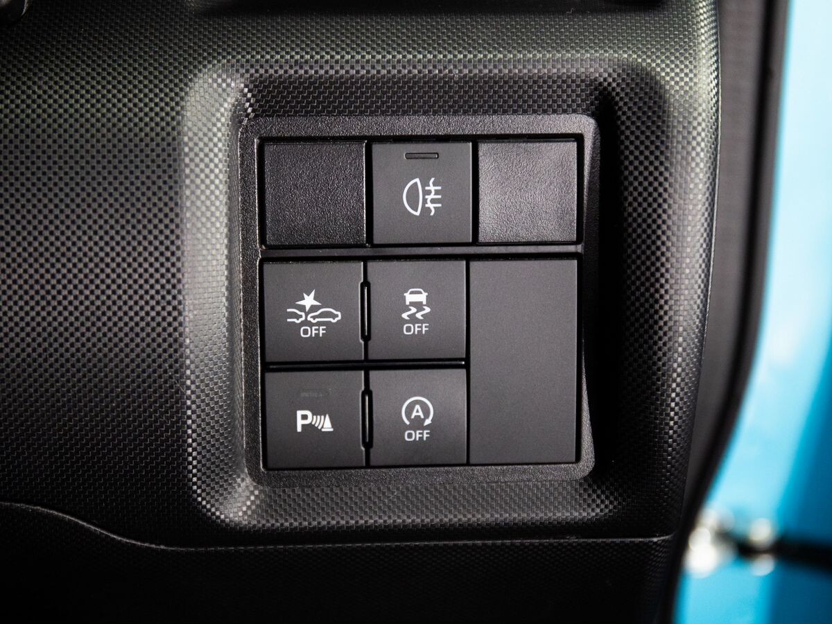 Toyota Raize 2020 - фото автомобиля