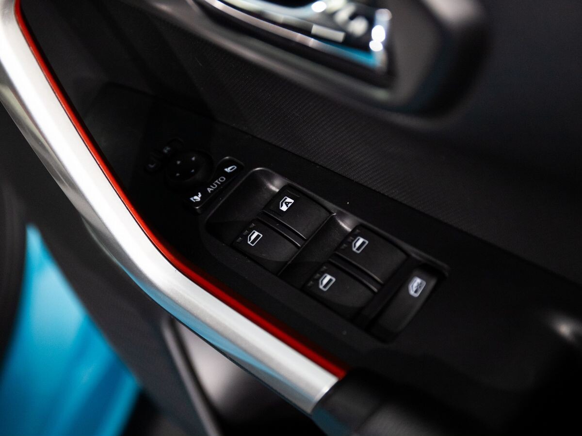 Toyota Raize 2020 - фото автомобиля