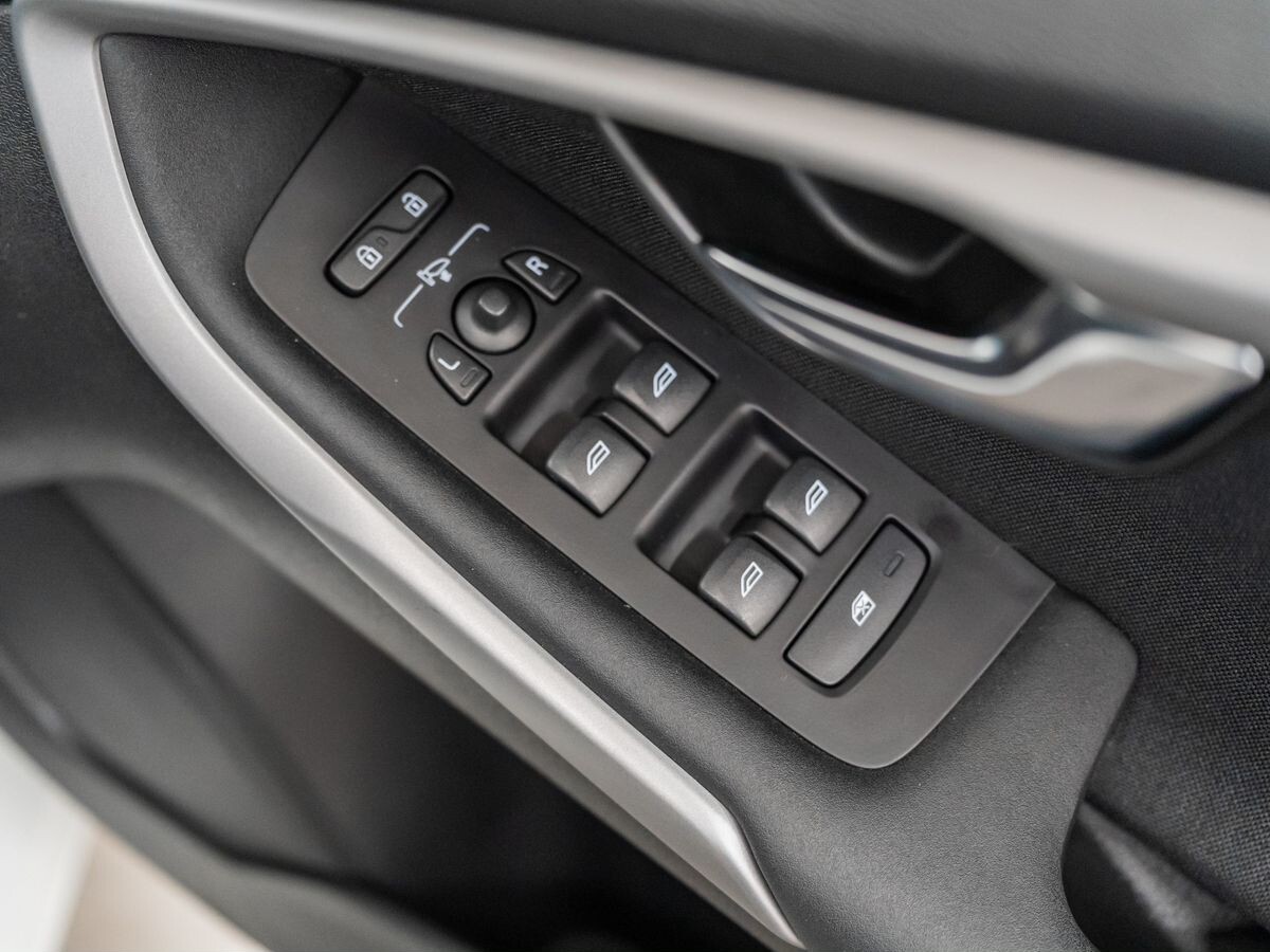 Volvo V40 2013 - фото автомобиля