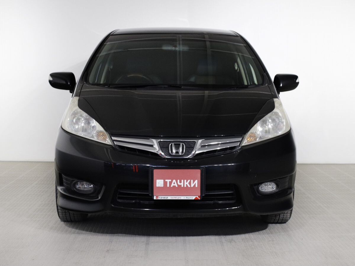 Honda Fit Shuttle 2012 - фото автомобиля