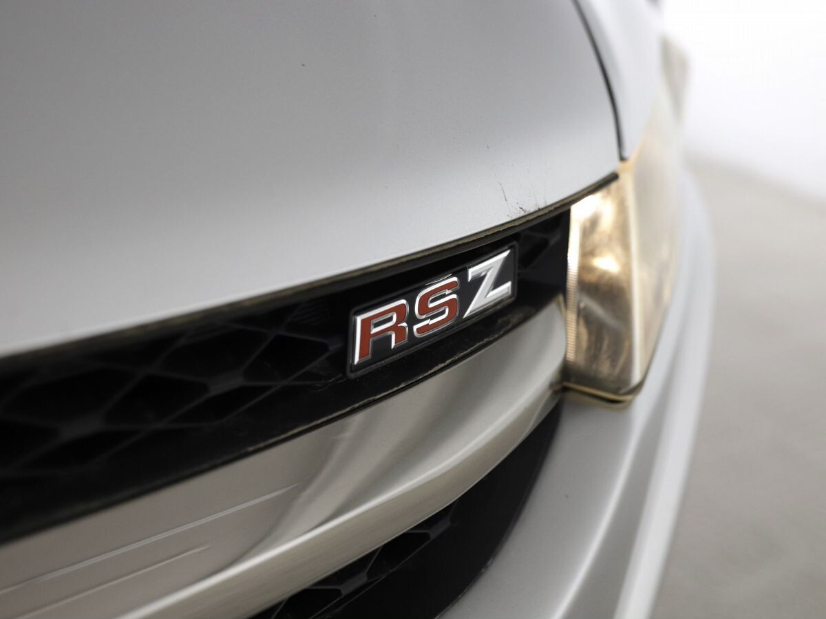 Honda Stream 2011 - фото автомобиля