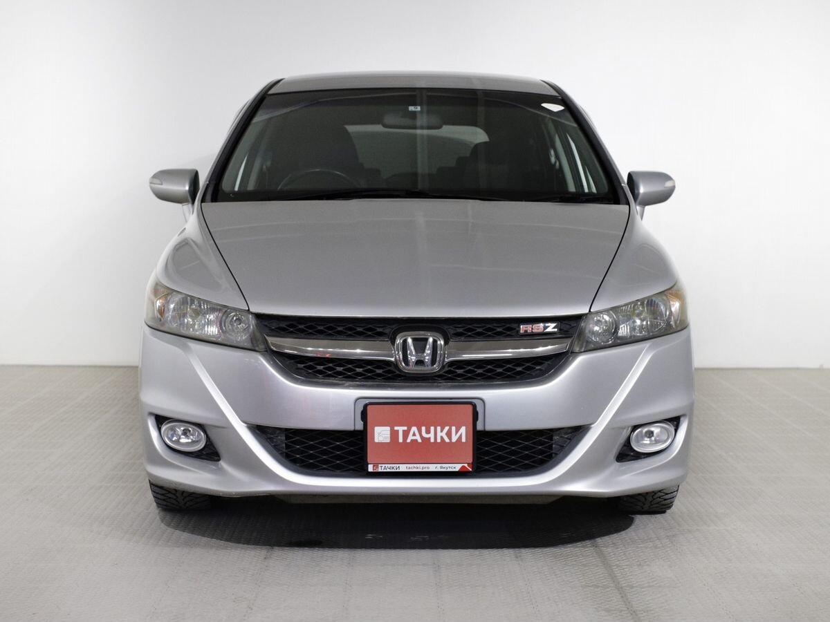 Honda Stream 2011 - фото автомобиля