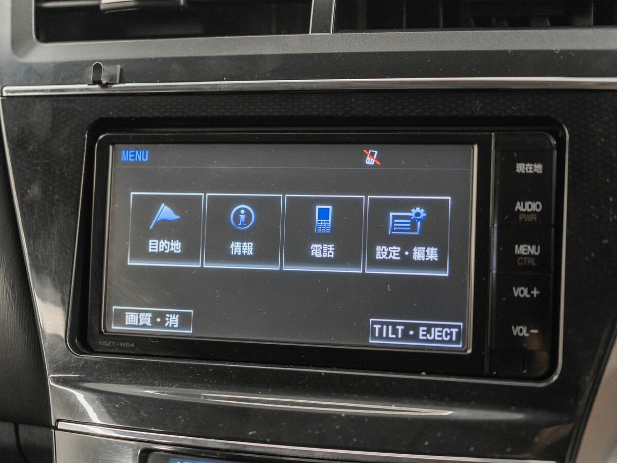 Toyota Prius Alpha 2016 - фото автомобиля