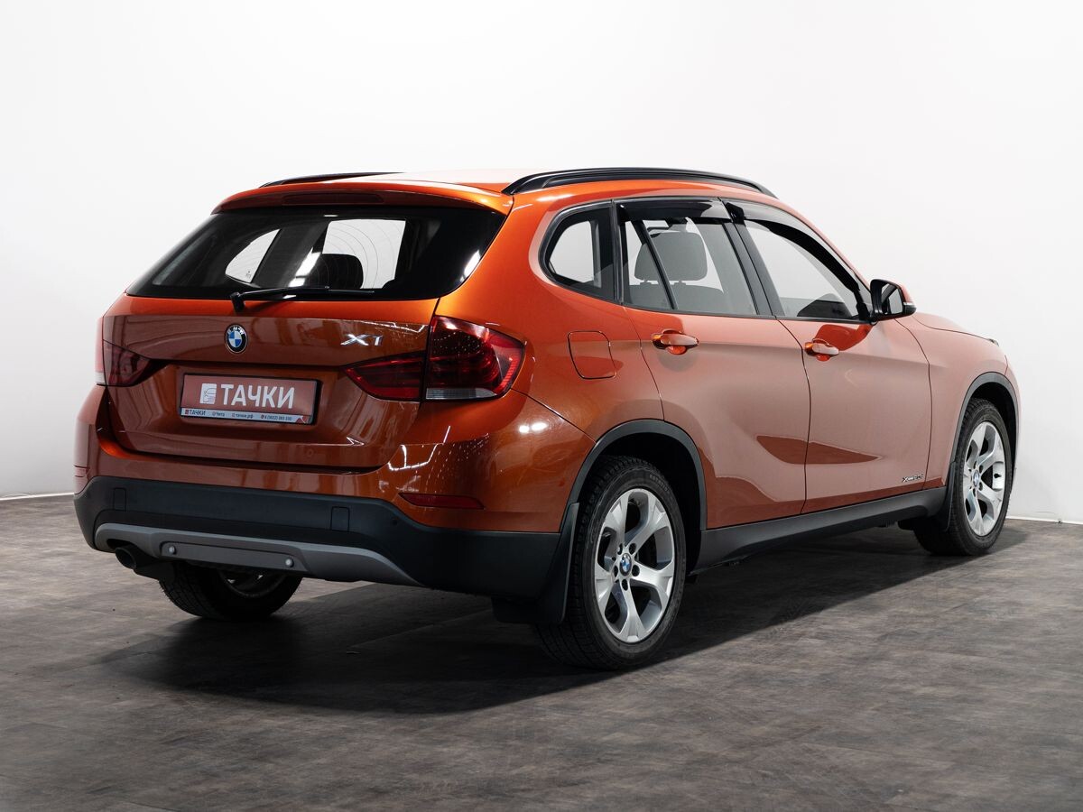 BMW X1 2013 - фото автомобиля
