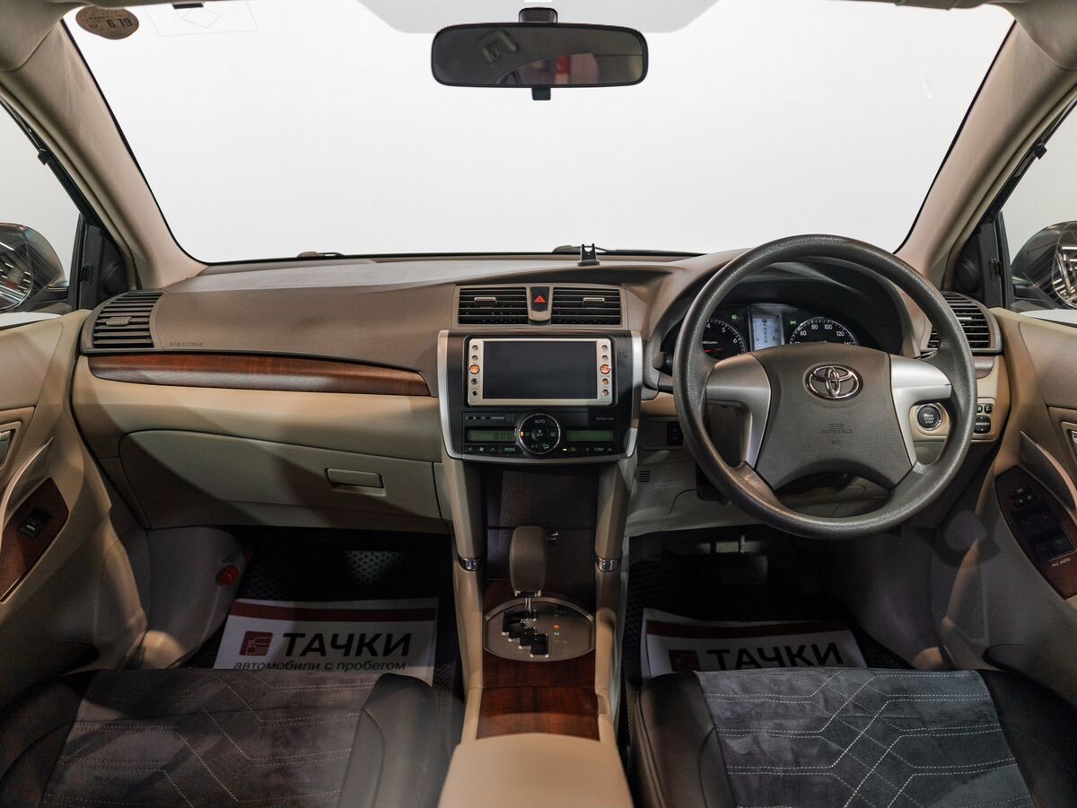 Toyota Premio 2009 - фото автомобиля