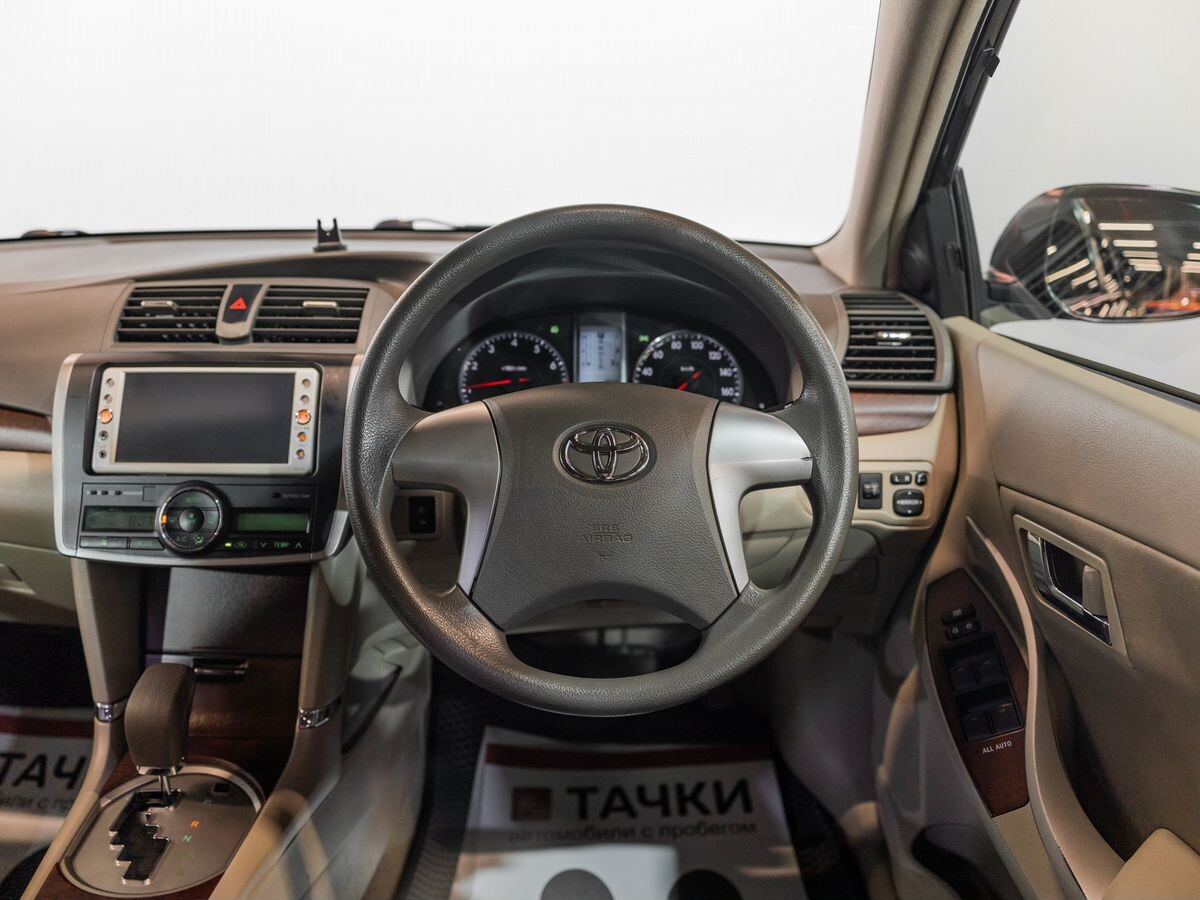 Toyota Premio 2009 - фото автомобиля