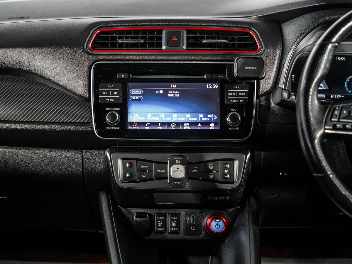 Nissan Leaf 2018 - фото автомобиля