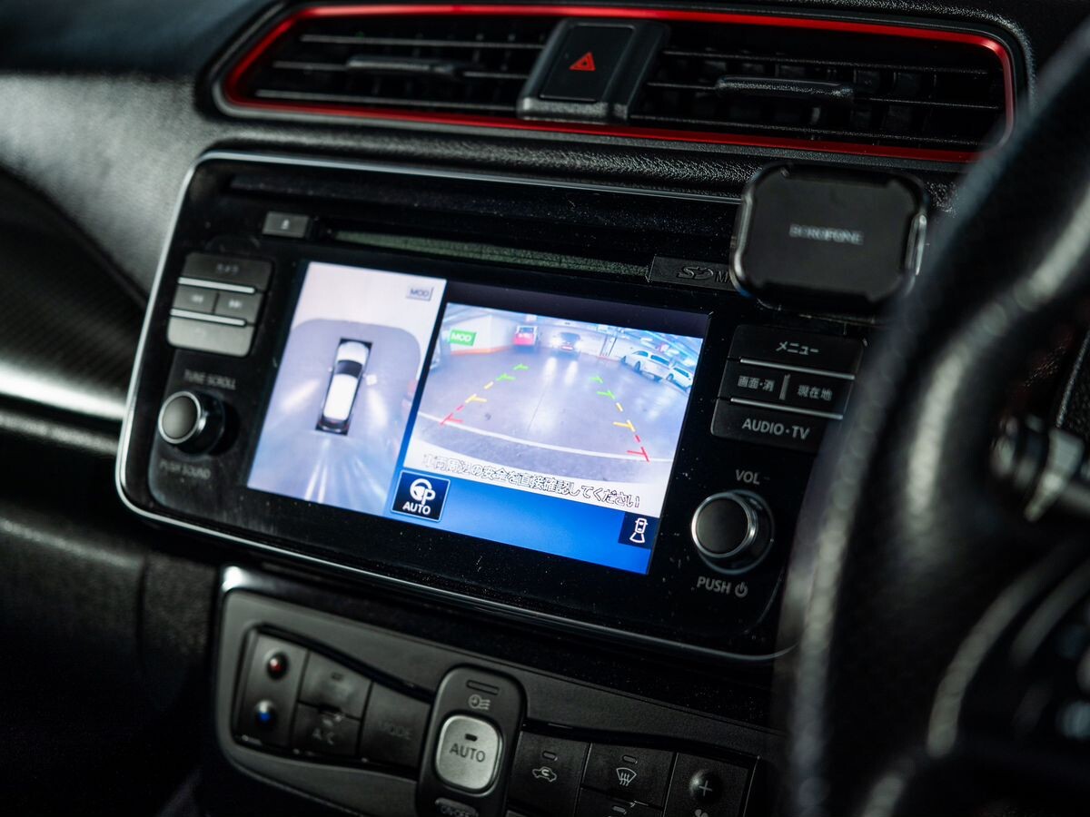 Nissan Leaf 2018 - фото автомобиля