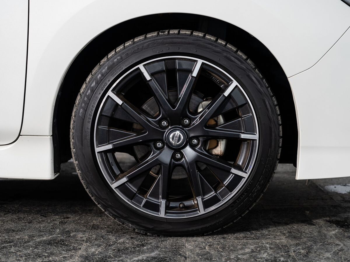 Nissan Leaf 2018 - фото автомобиля