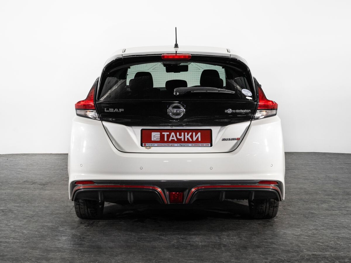Nissan Leaf 2018 - фото автомобиля