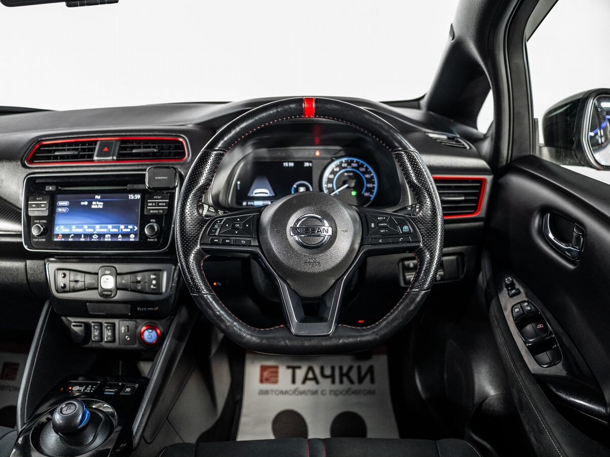 Nissan Leaf 2018 - фото автомобиля