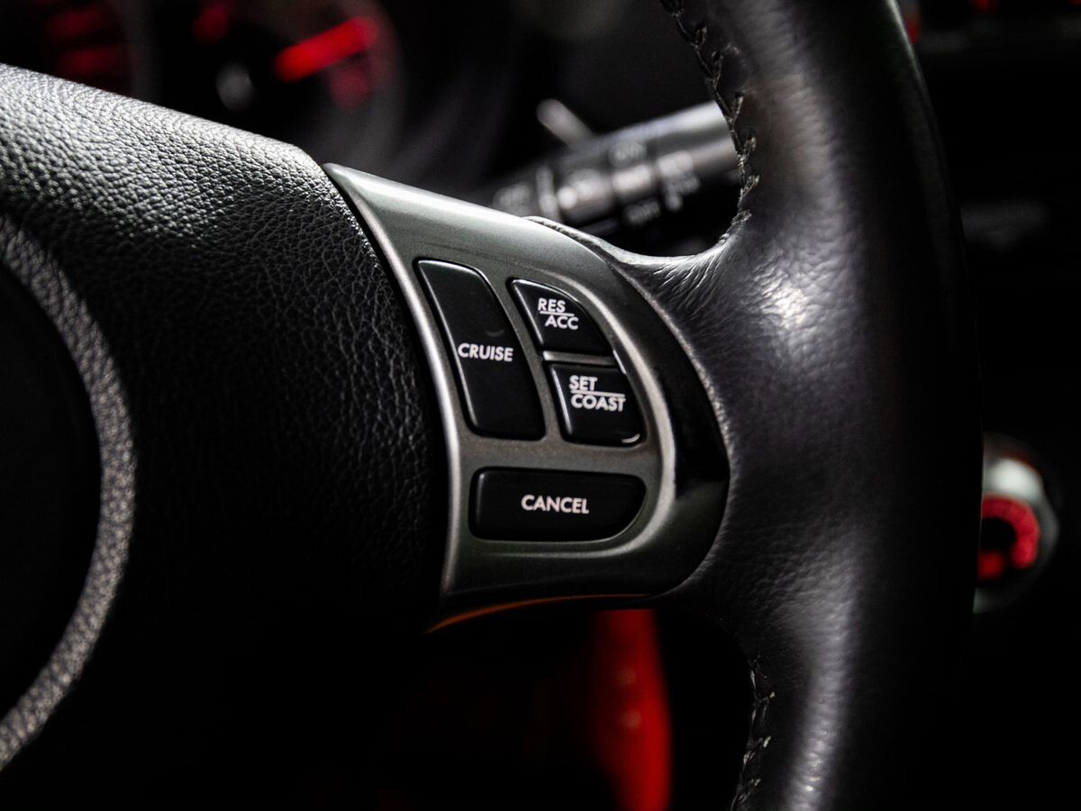 Subaru Impreza 2010 - фото автомобиля