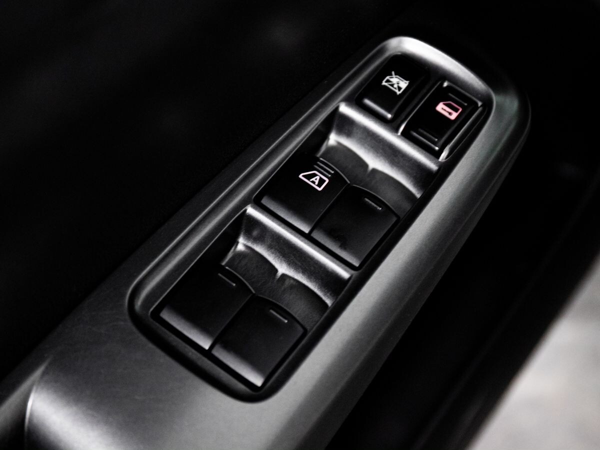 Subaru Impreza 2010 - фото автомобиля