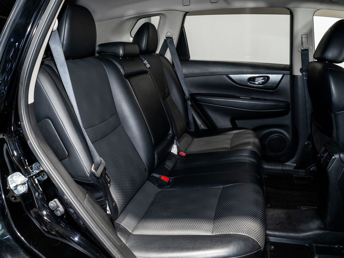 Nissan X-Trail 2015 - фото автомобиля