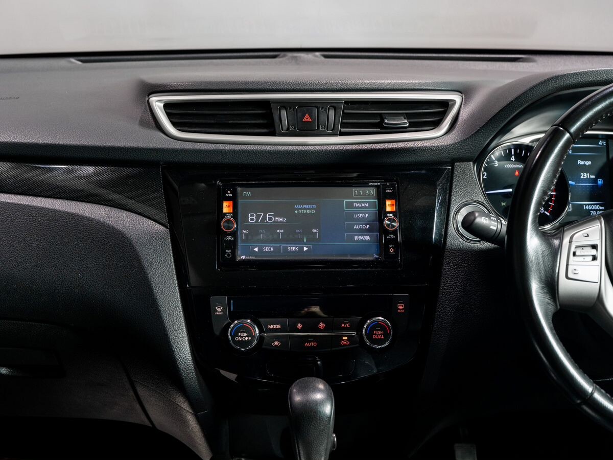 Nissan X-Trail 2015 - фото автомобиля