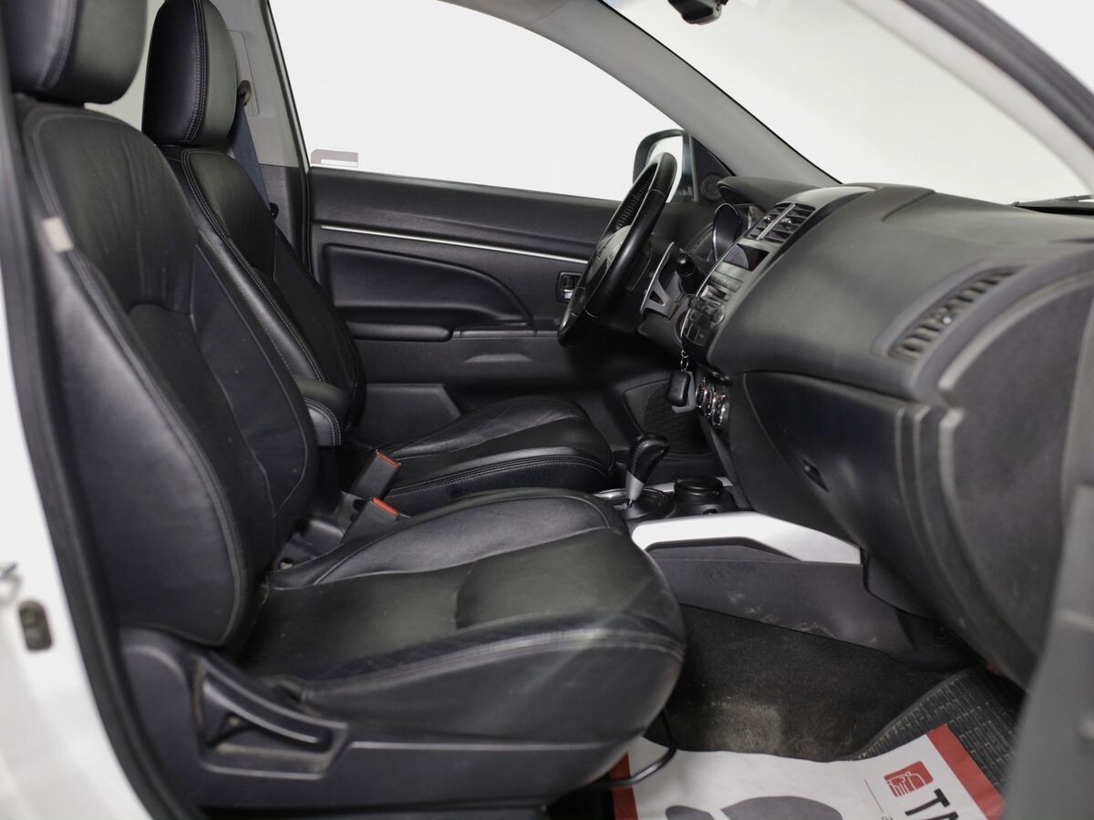 Mitsubishi ASX 2012 - фото автомобиля