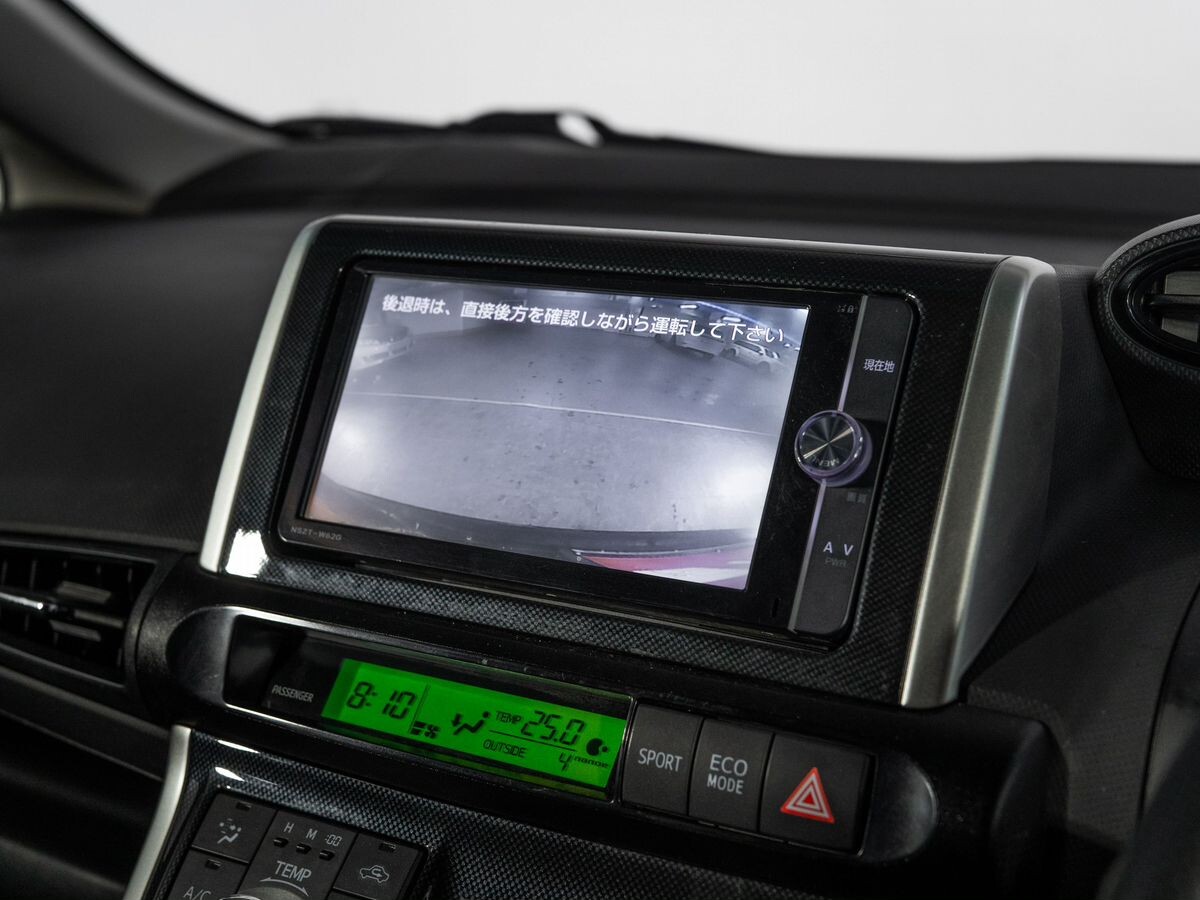 Toyota Wish 2014 - фото автомобиля