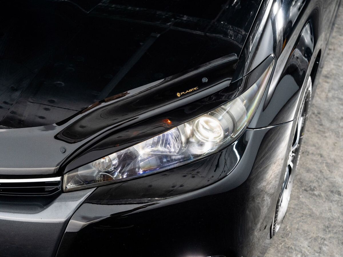 Toyota Wish 2014 - фото автомобиля