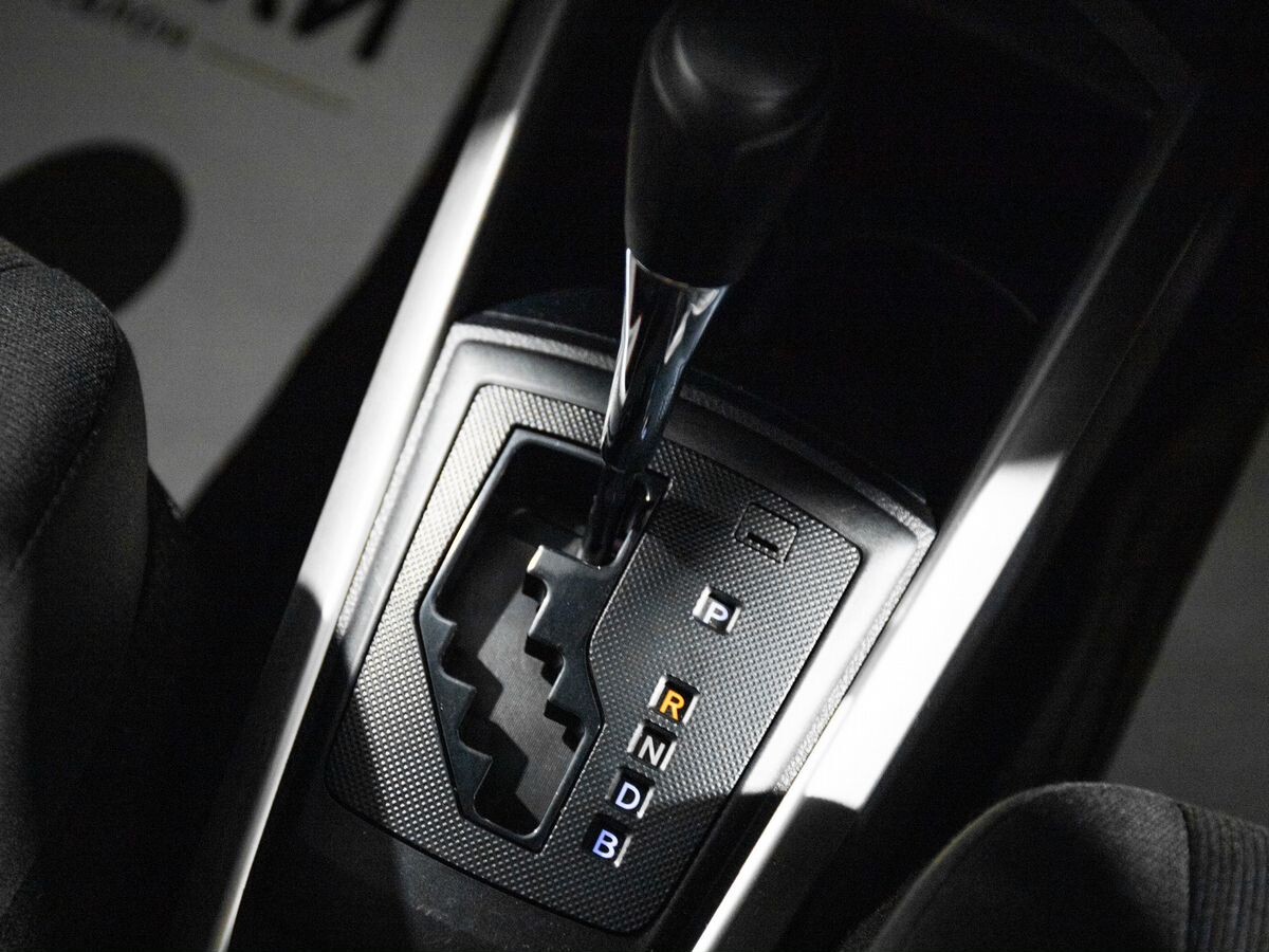 Toyota Corolla 2019 - фото автомобиля