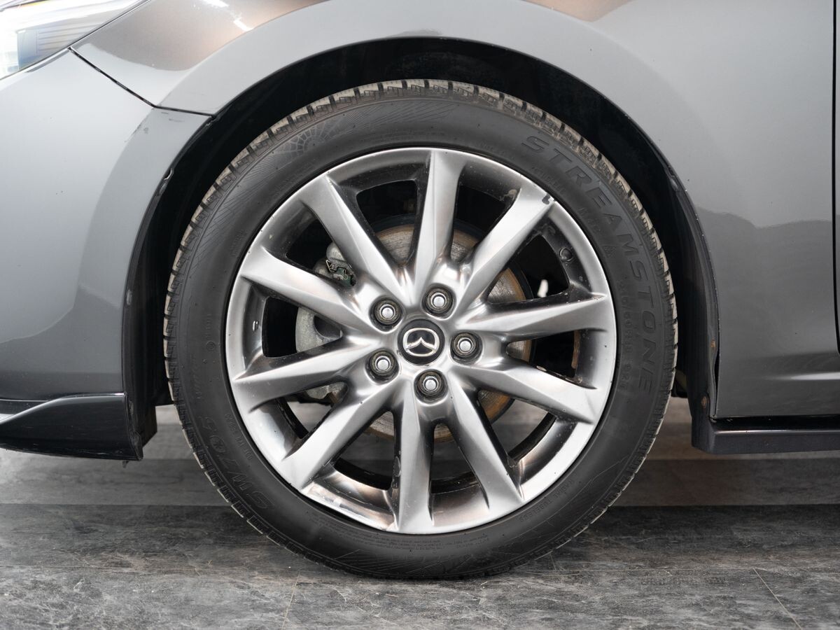 Mazda Axela 2016 - фото автомобиля