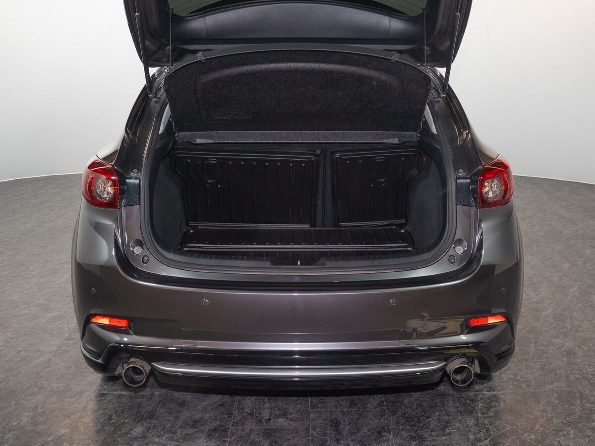 Mazda Axela 2016 - фото автомобиля