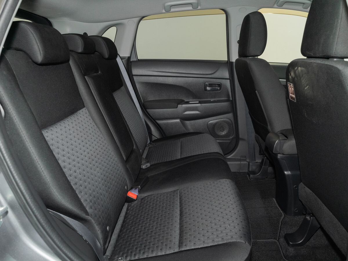 Mitsubishi RVR 2012 - фото автомобиля