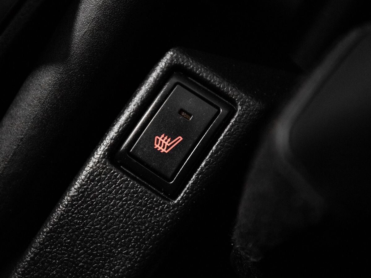 Suzuki Swift 2018 - фото автомобиля