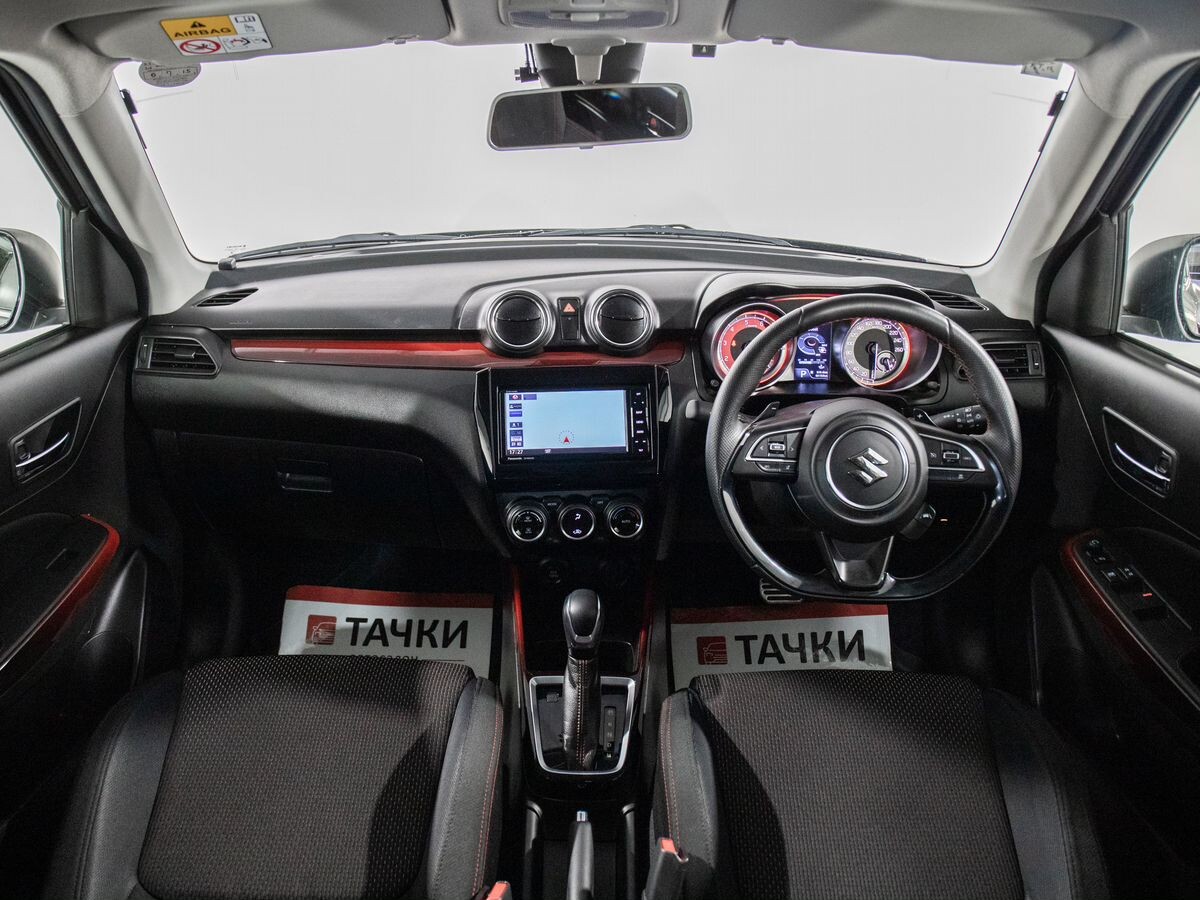 Suzuki Swift 2018 - фото автомобиля