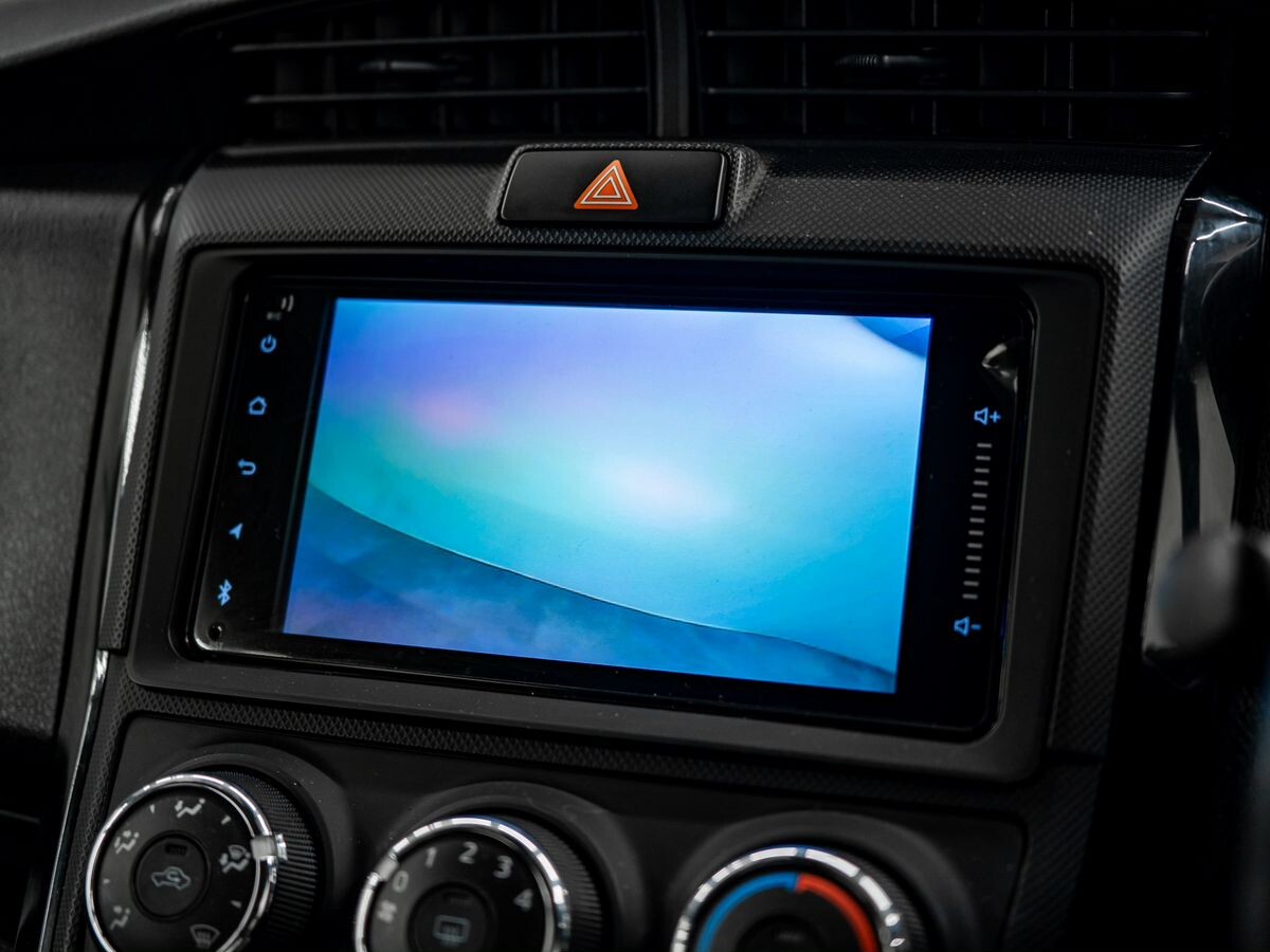 Toyota Corolla 2018 - фото автомобиля