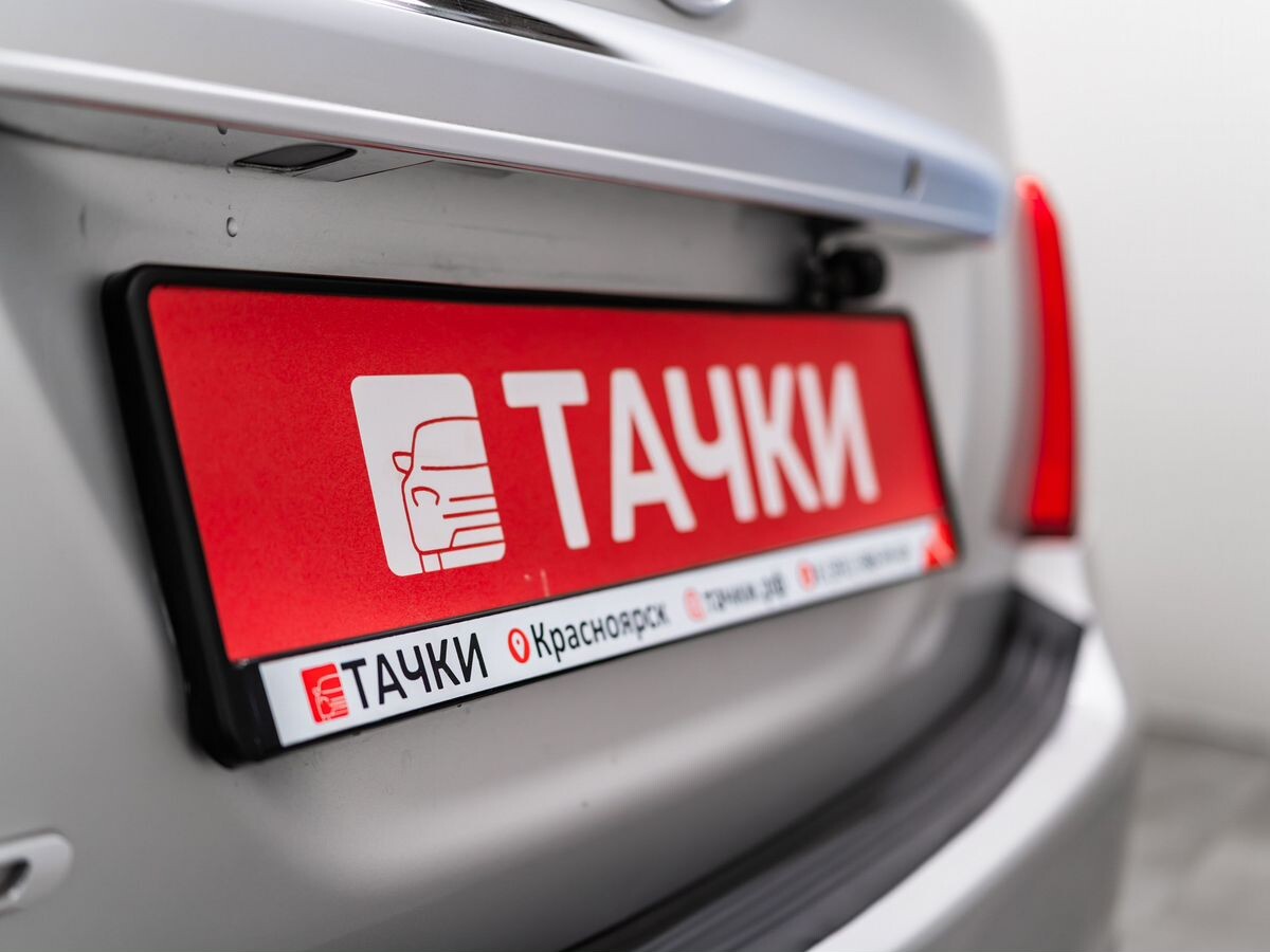 Toyota Corolla 2018 - фото автомобиля