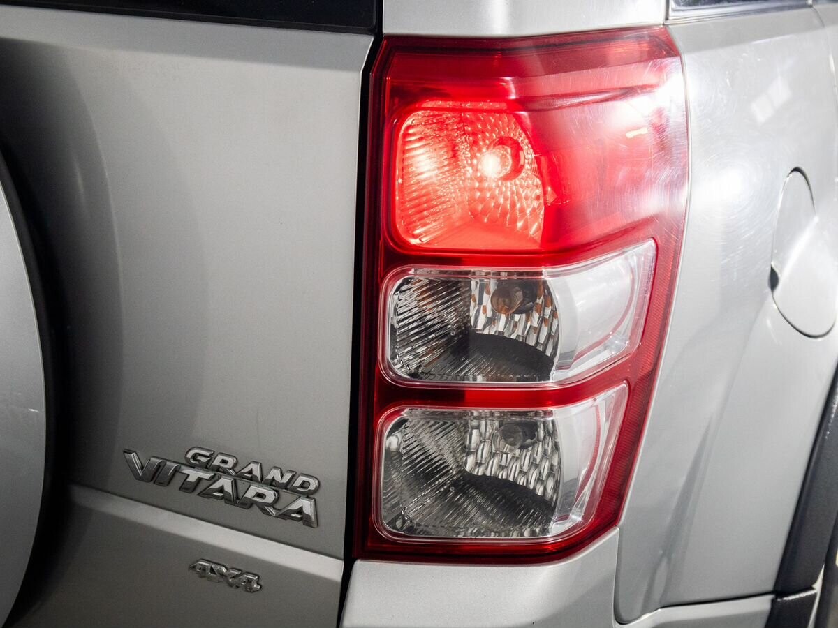 Suzuki Grand Vitara 2007 - фото автомобиля