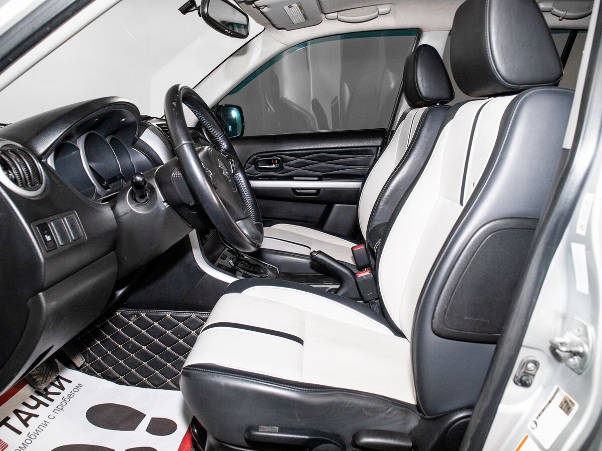 Suzuki Grand Vitara 2007 - фото автомобиля