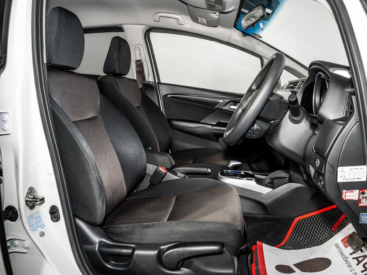 Honda Fit 2014 - фото автомобиля