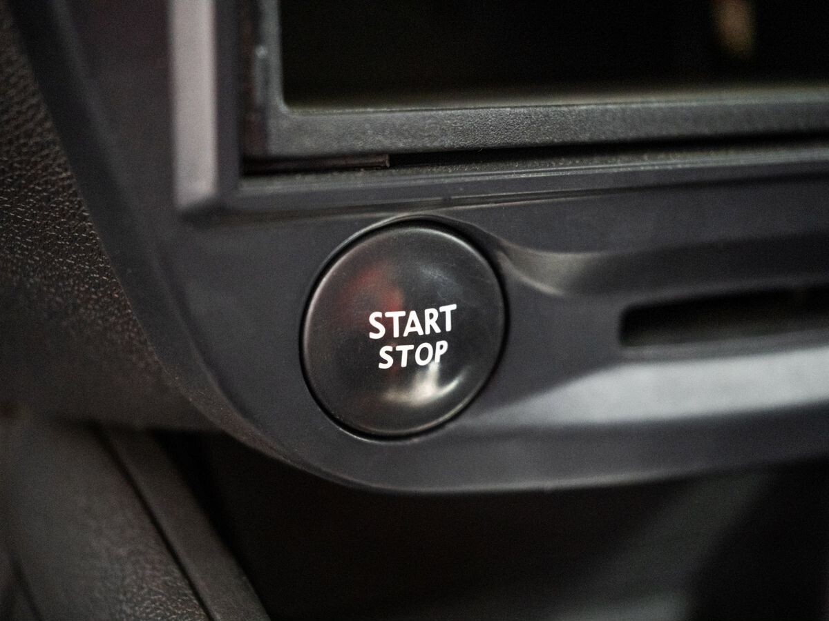 Renault Fluence 2014 - фото автомобиля