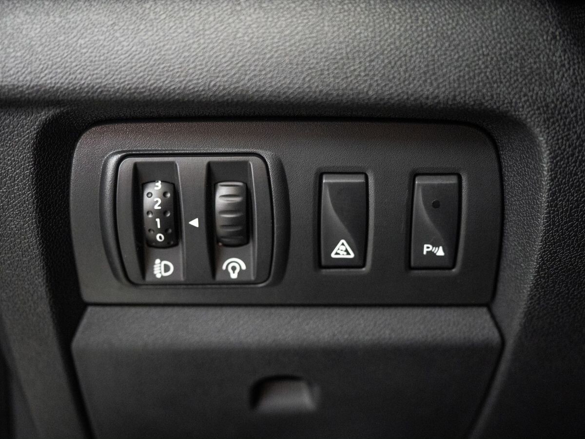 Renault Fluence 2014 - фото автомобиля