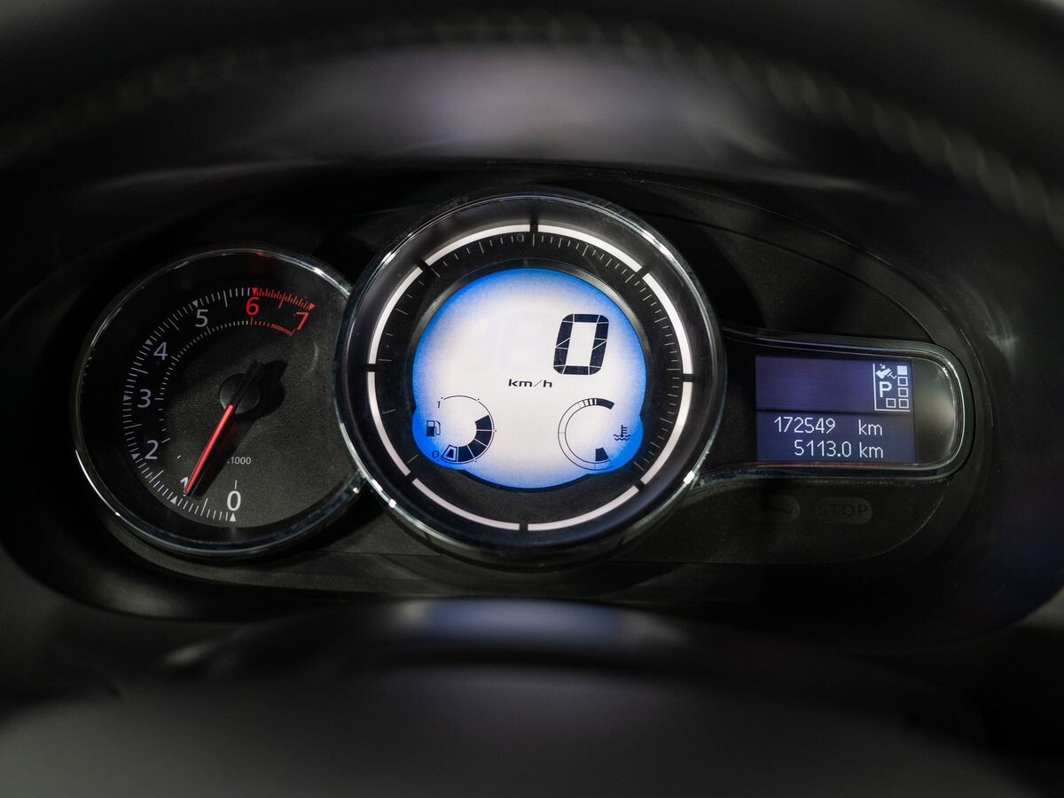 Renault Fluence 2014 - фото автомобиля