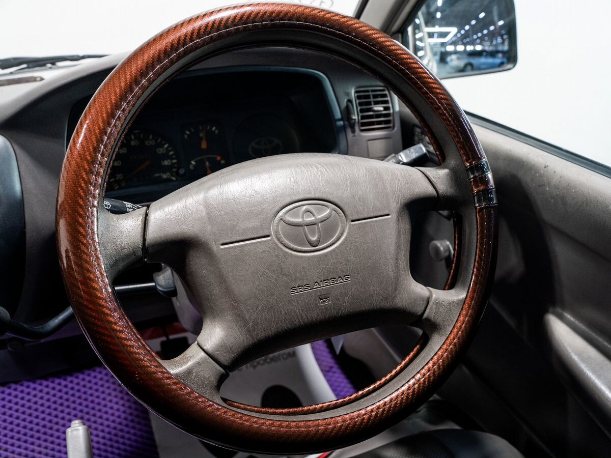 Toyota LiteAce 2001 - фото автомобиля