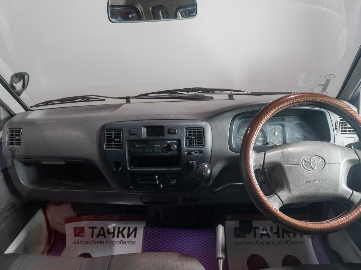 Toyota LiteAce 2001 - фото автомобиля